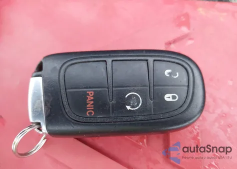 2015 Jeep Cherokee Limited z USA, uszkodzony, nr VIN 1C4PJMDS8FW687202